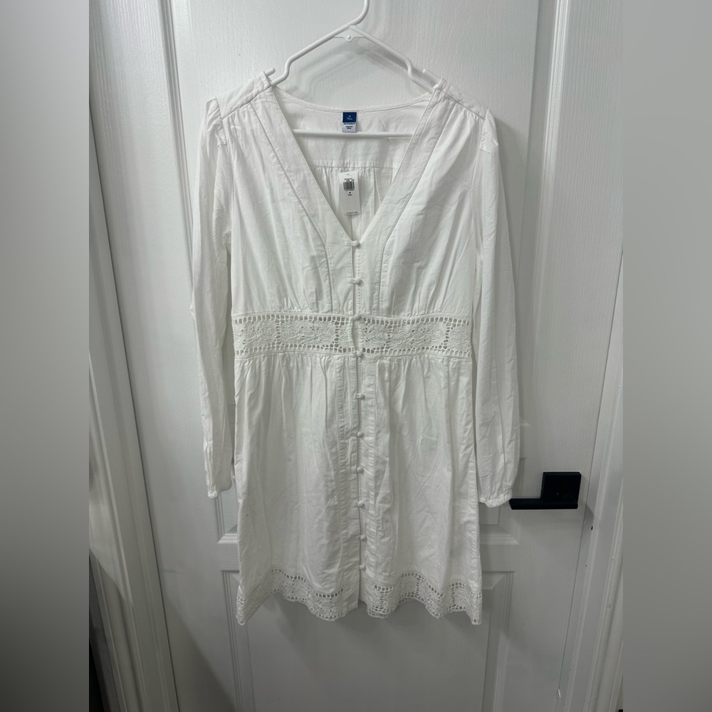 NWT Old Navy Waist-Defined Cutwork Mini Dress in white Size MEDIUM TALL